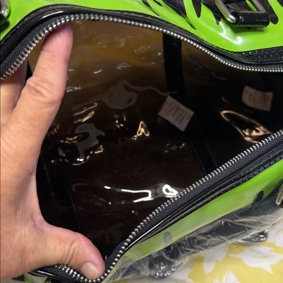 Black and Green Drip Duffel Bag dolls kill NTW weekender - Picture 4 of 4